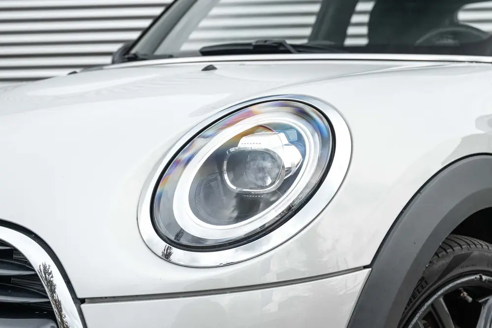 Mini Hatchback Cooper JCW / JCW Sportstoel / Comfort Access uit 2019, foto 7