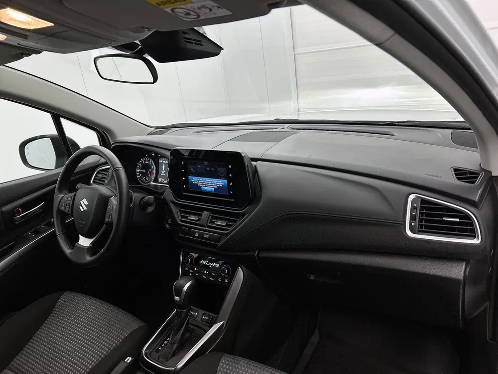 Suzuki S-Cross 1.5 Hybrid AllGrip Select uit 2023, foto 6