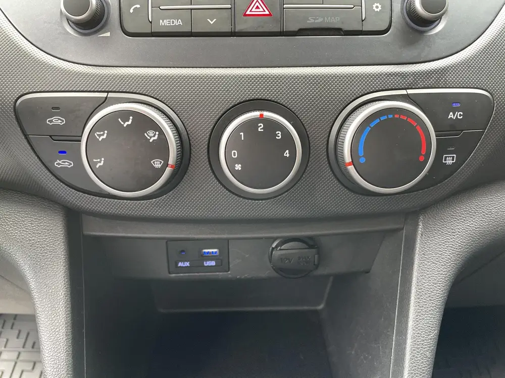 Hyundai I10 1.0i Comfort 67PK | Navigatie | Carplay | Cruise uit 2019, foto 12
