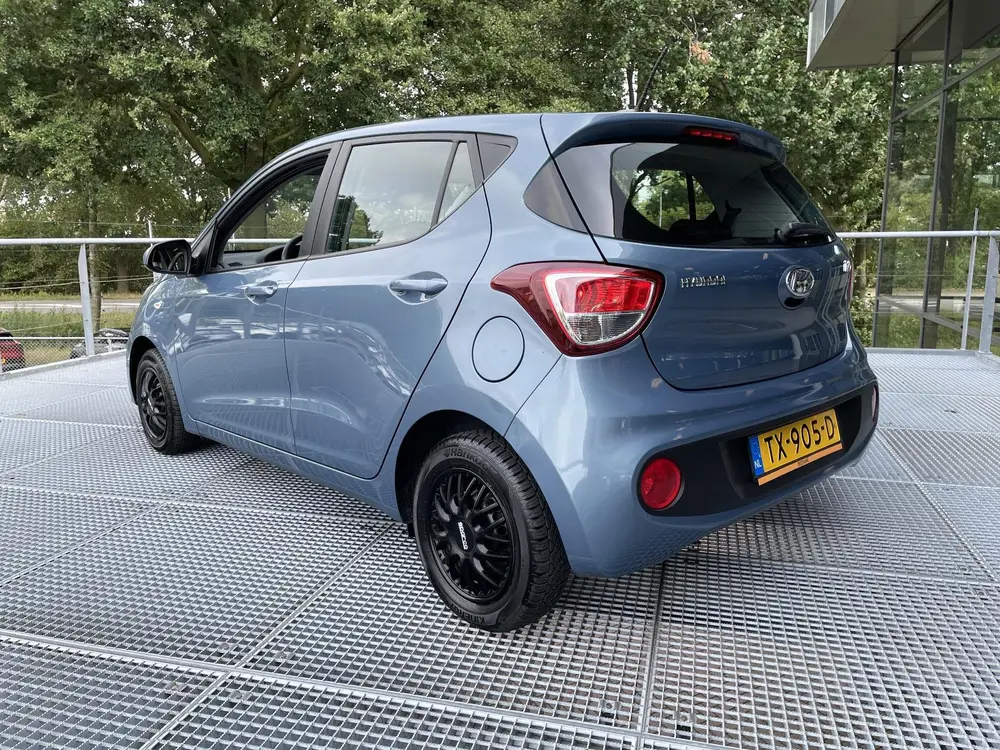 Hyundai I10 1.0i Comfort 67PK | Navigatie | Carplay | Cruise uit 2019, foto 2