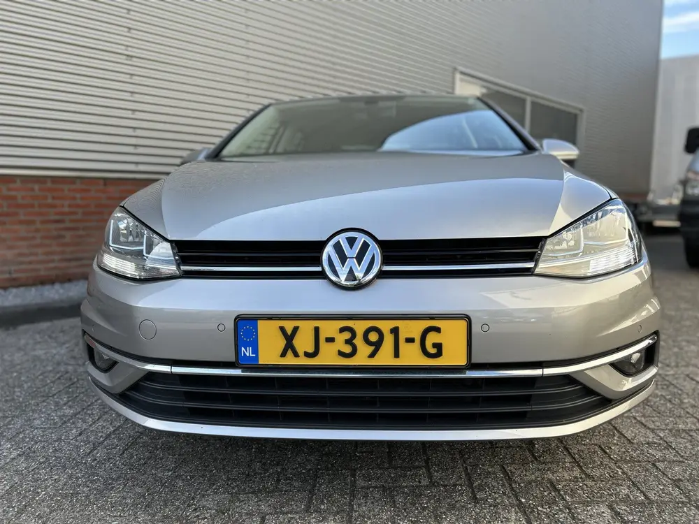 Volkswagen Golf 1.0 TSI Comfortline | CarPlay | Navigatie | uit 2019, foto 2