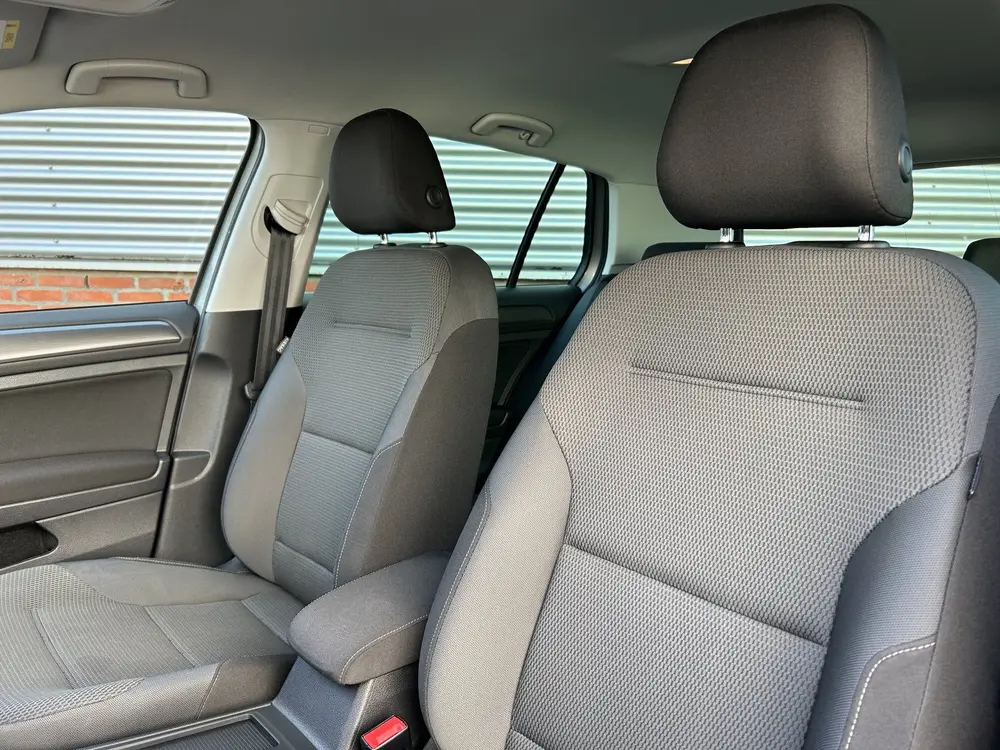 Volkswagen Golf 1.0 TSI Comfortline | CarPlay | Navigatie | uit 2019, foto 6