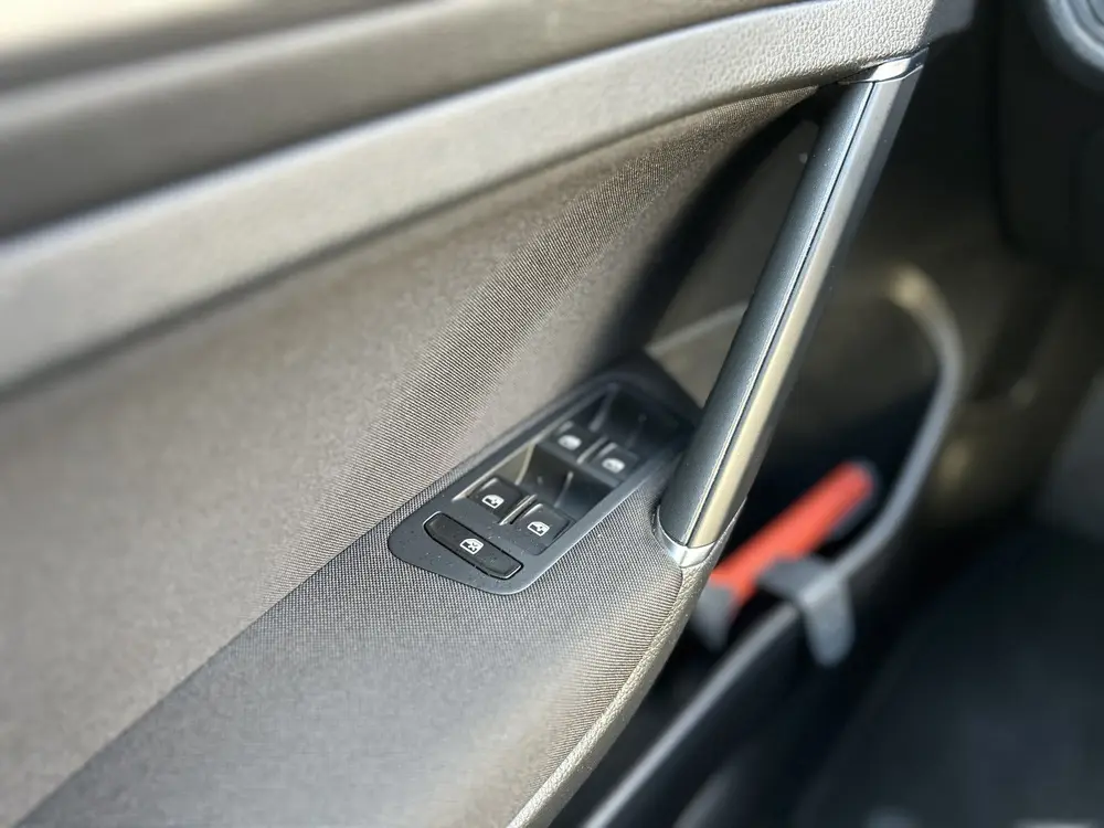 Volkswagen Golf 1.0 TSI Comfortline | CarPlay | Navigatie | uit 2019, foto 7