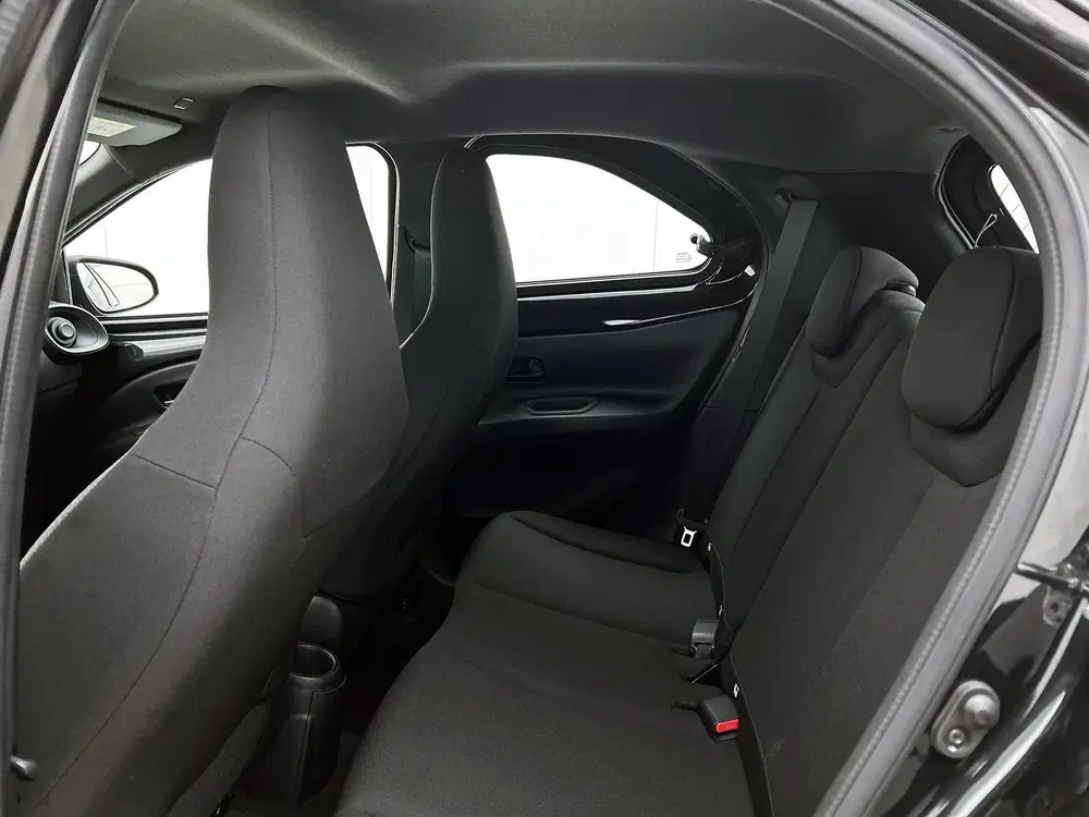 Toyota Aygo X 1.0 VVT-i MT Play uit 2025, foto 17