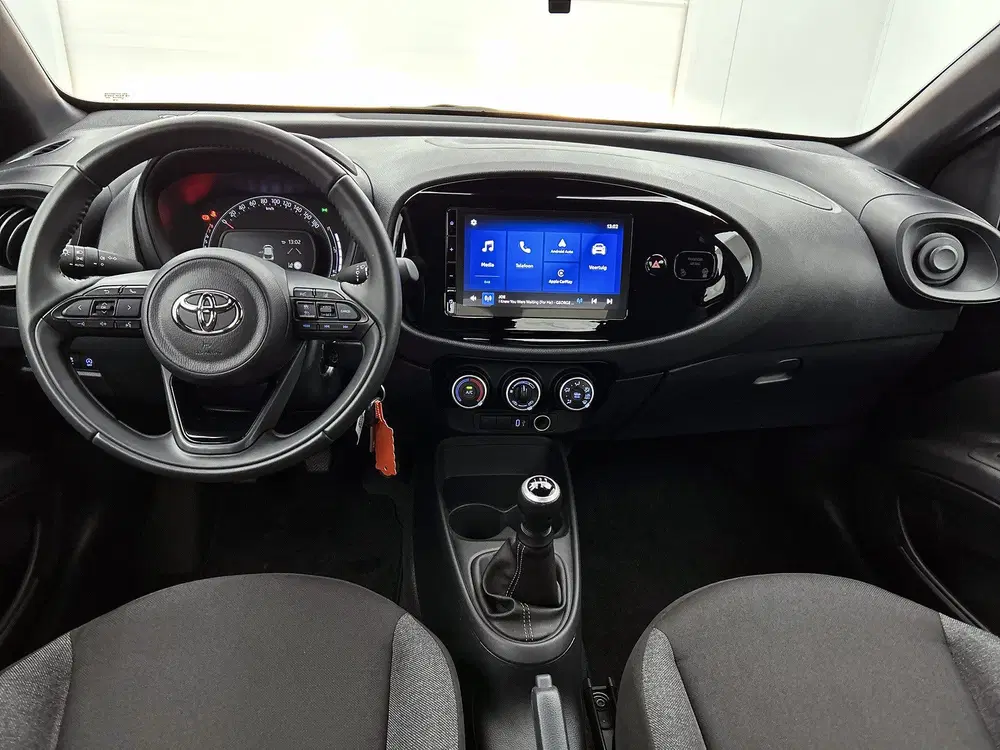 Toyota Aygo X 1.0 VVT-i MT Play uit 2025, foto 4