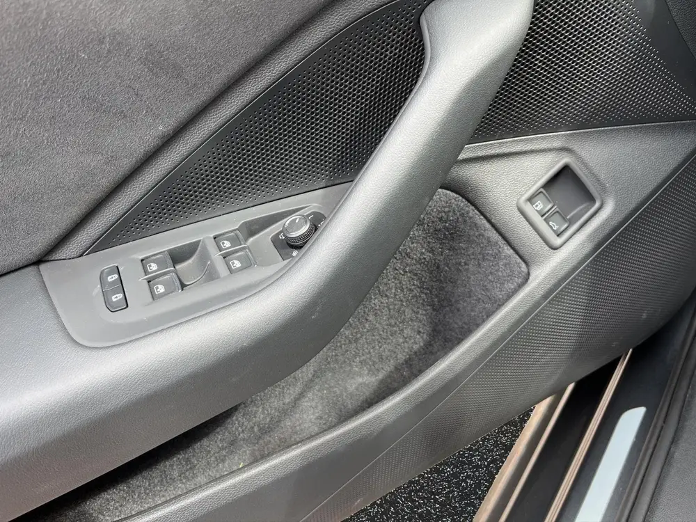 Volkswagen Passat Variant 1.5 eHybrid R-Line Business | Trek uit 2025, foto 20