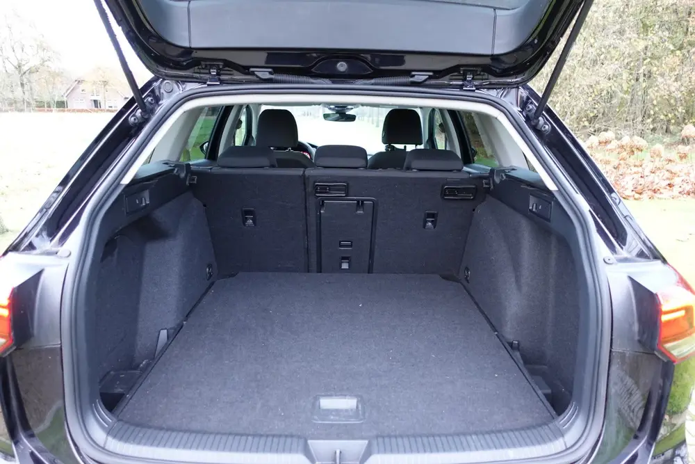 Volkswagen Golf Variant 1.5 eTSI R-Line | Trekhaak | Stoelve uit 2022, foto 14