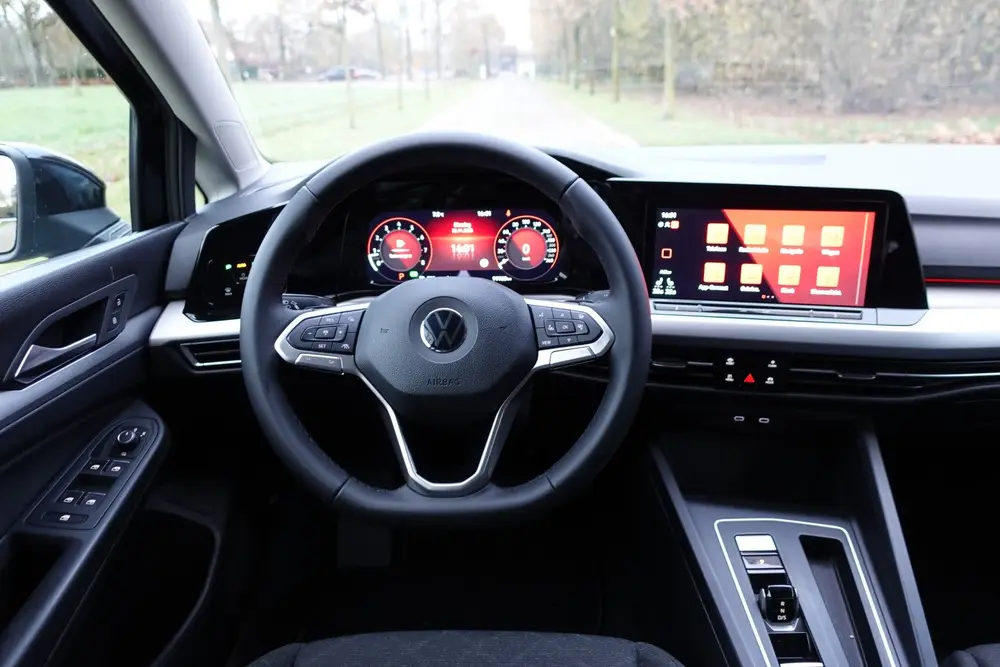 Volkswagen Golf Variant 1.5 eTSI R-Line | Trekhaak | Stoelve uit 2022, foto 18