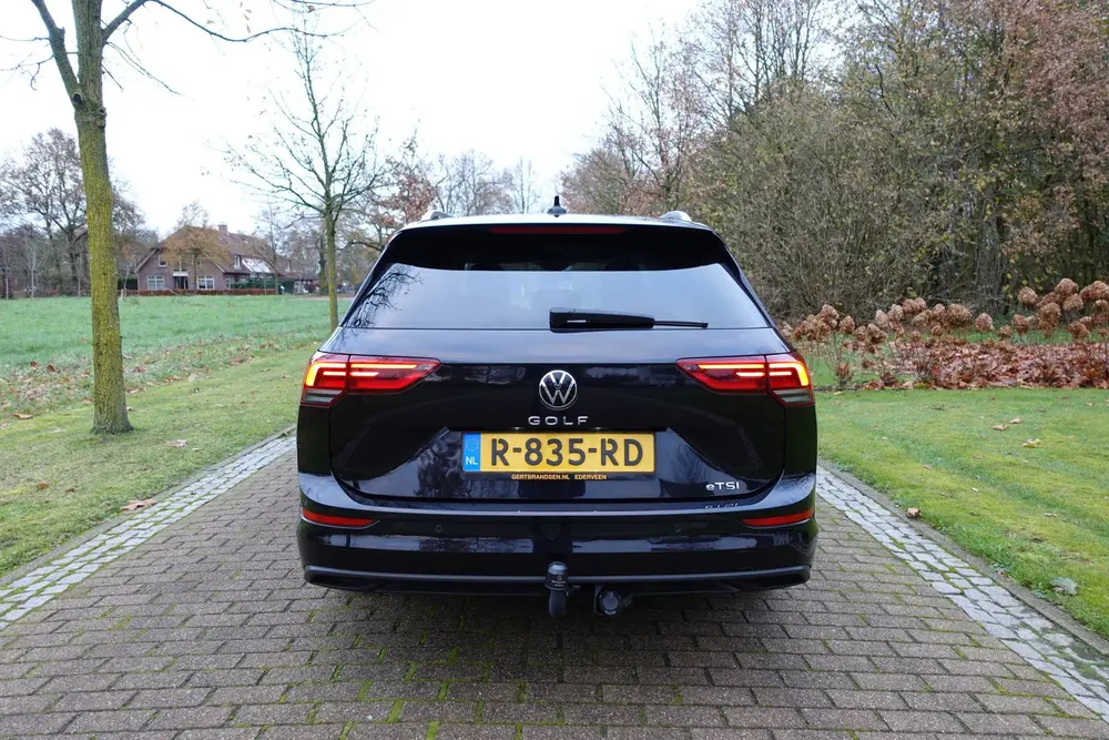 Volkswagen Golf Variant 1.5 eTSI R-Line | Trekhaak | Stoelve uit 2022, foto 6