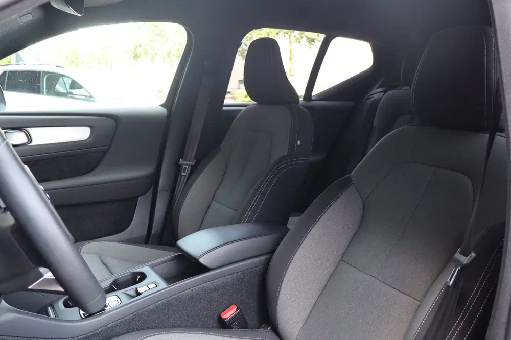 Volvo XC40 1.5 T4 Plug-in hybrid uit 2022, foto 17