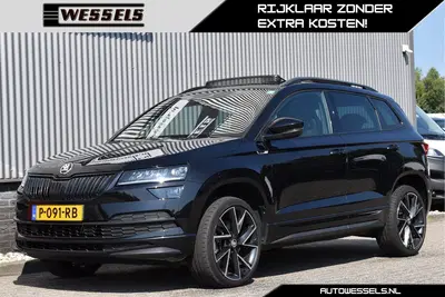 Skoda Karoq 1.5 TSI ACT Sportline Business Panorama uit 2022