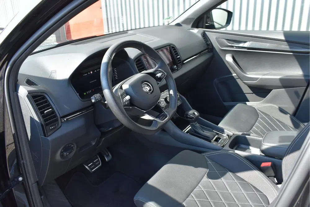 Skoda Karoq 1.5 TSI ACT Sportline Business Panorama uit 2022, foto 7