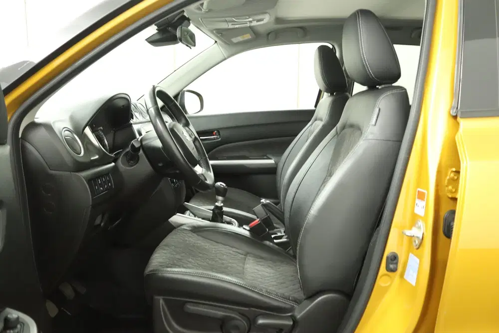 Suzuki Vitara 1.4 Boosterjet Style Smart Hybrid AllGrip uit 2023, foto 17