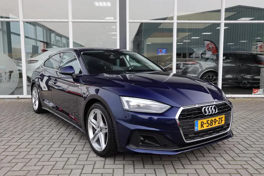Audi A5 35 TFSI Pro Line uit 2023, foto 2