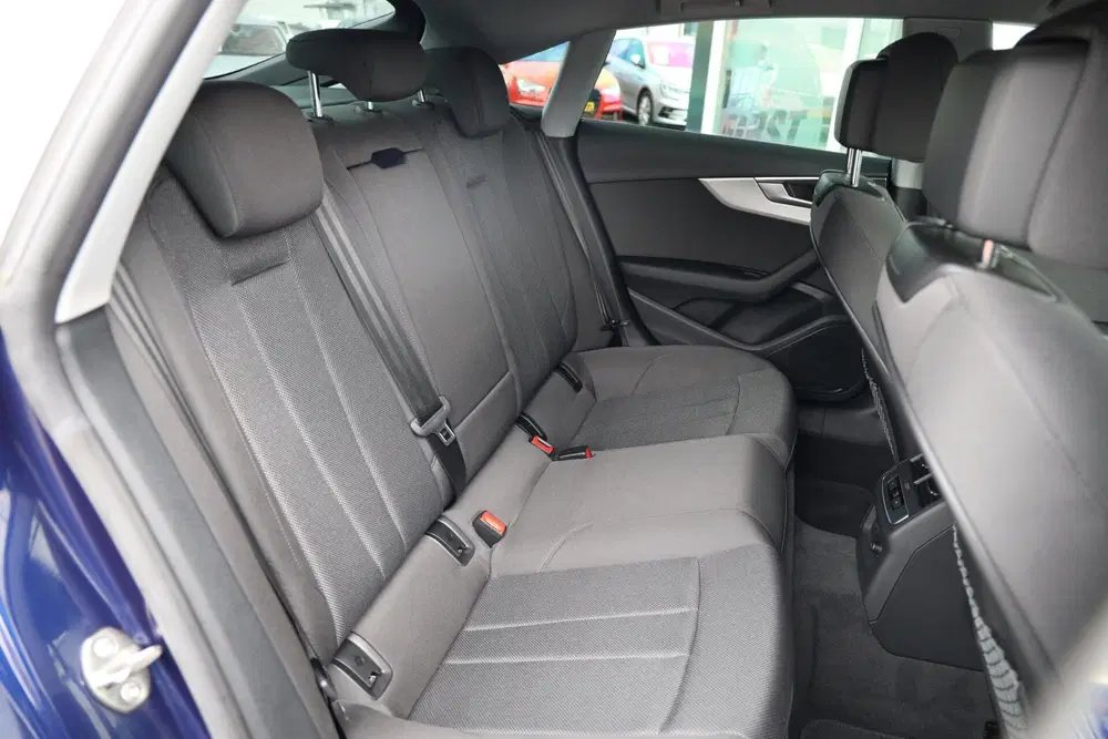 Audi A5 35 TFSI Pro Line uit 2023, foto 20