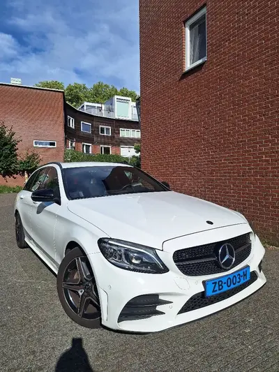 Mercedes-Benz C-Klasse C180d Estate AMG uit 2019