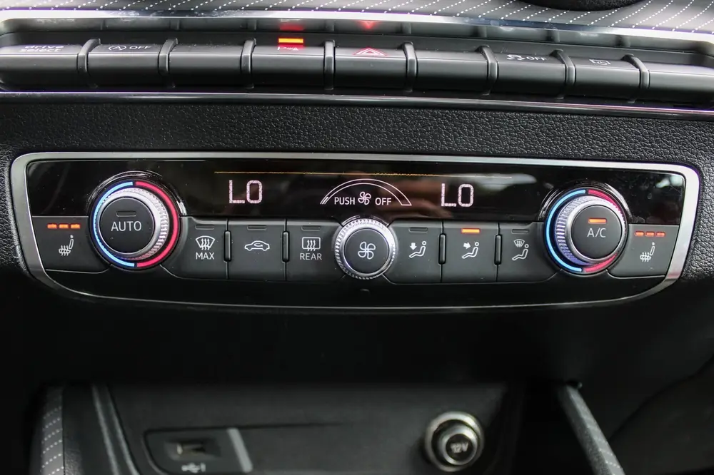 Audi Q2 2.0 TFSI SQ2 Pro Line Plus PANO LED CAMERA uit 2019, foto 14