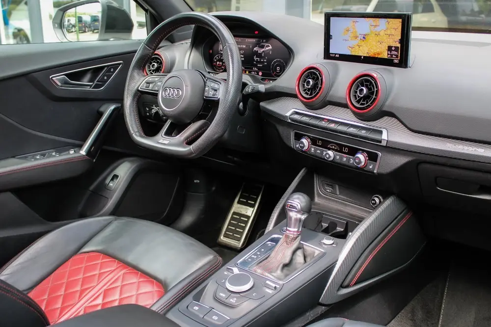 Audi Q2 2.0 TFSI SQ2 Pro Line Plus PANO LED CAMERA uit 2019, foto 18