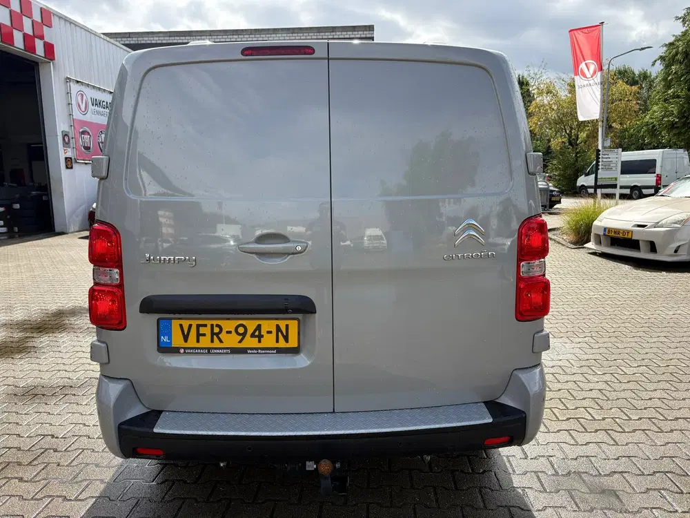 Citroën Jumpy Citroen Jumpy 2.0 BlueHDI 180 XL Driver AU uit 2020, foto 17