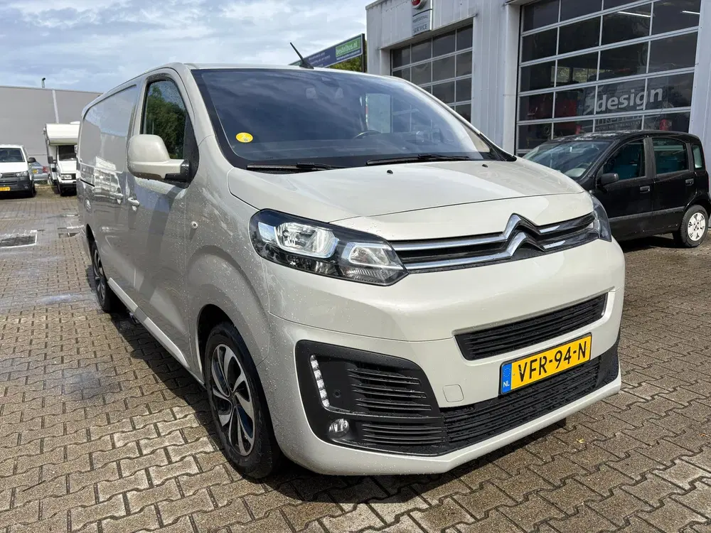 Citroën Jumpy Citroen Jumpy 2.0 BlueHDI 180 XL Driver AU uit 2020, foto 5