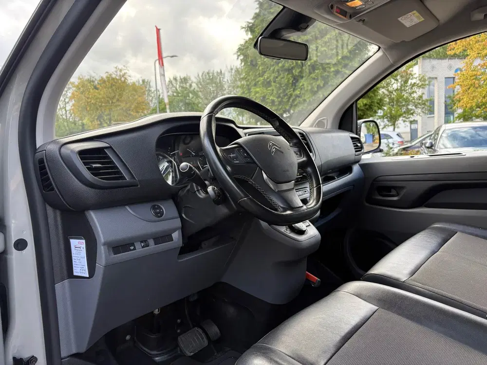 Citroën Jumpy Citroen Jumpy 2.0 BlueHDI 180 XL Driver AU uit 2020, foto 7