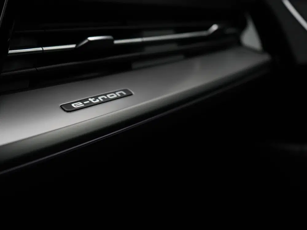 Audi Q4 e-tron 40 Advanced edition 82 kWh 204pk Dealer O. uit 2023, foto 19