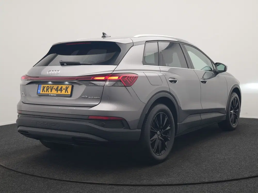 Audi Q4 e-tron 40 Advanced edition 82 kWh 204pk Dealer O. uit 2023, foto 3