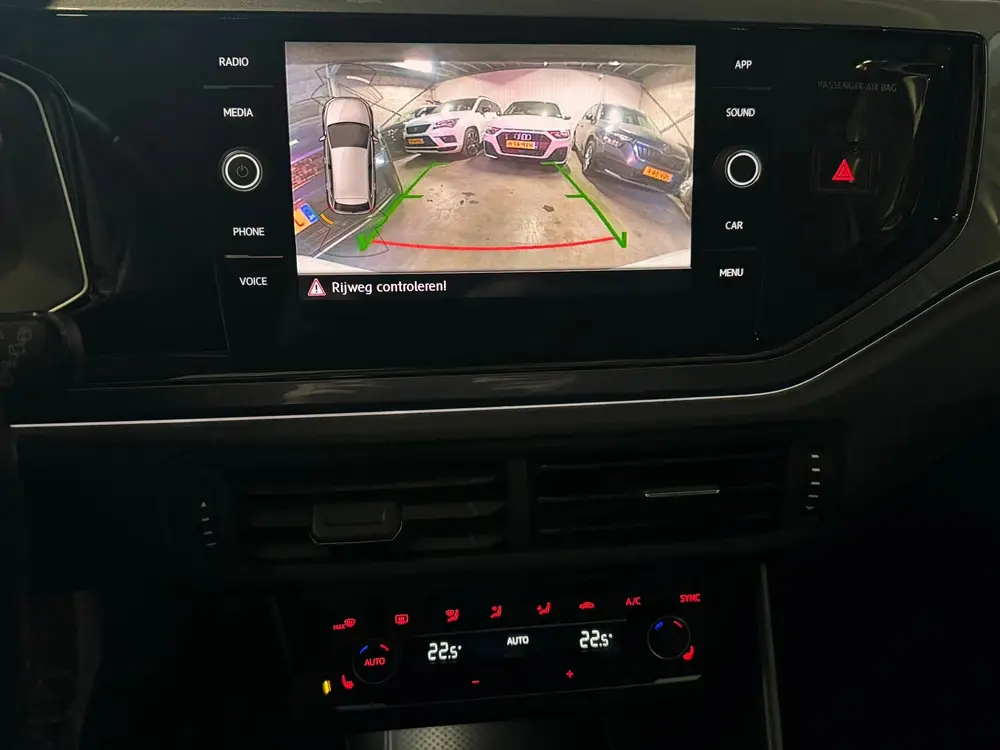 Volkswagen Polo 1.0 TSI R line aut/pano/carplay/camera/keyle uit 2020, foto 15