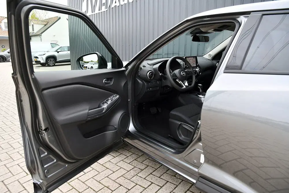 Nissan Juke 1.0 DiG-T AUT Acenta 06-2024 uit 2024, foto 10