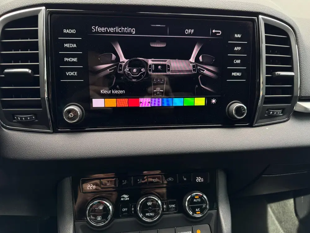 Skoda Karoq 1.5 TSI ACT Business Edition Plus uit 2021, foto 10