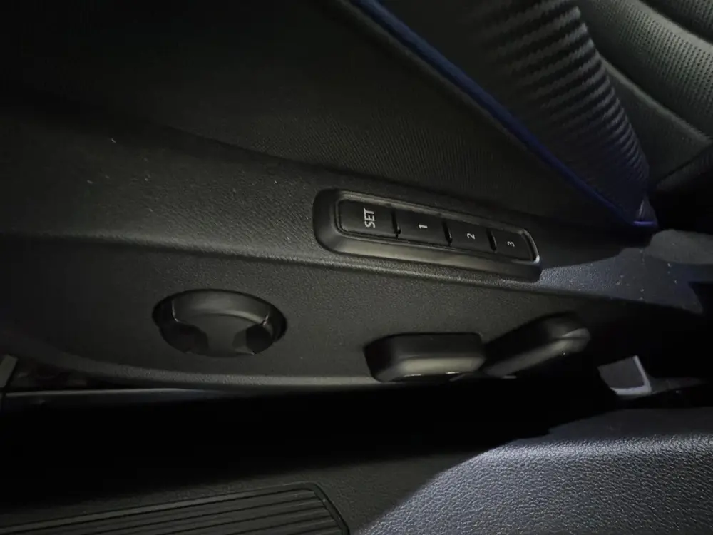 Volkswagen GOLF 2.0 TSI 4Motion R DRIFT|Akra|Pano|HuD|H/K|Le uit 2022, foto 14