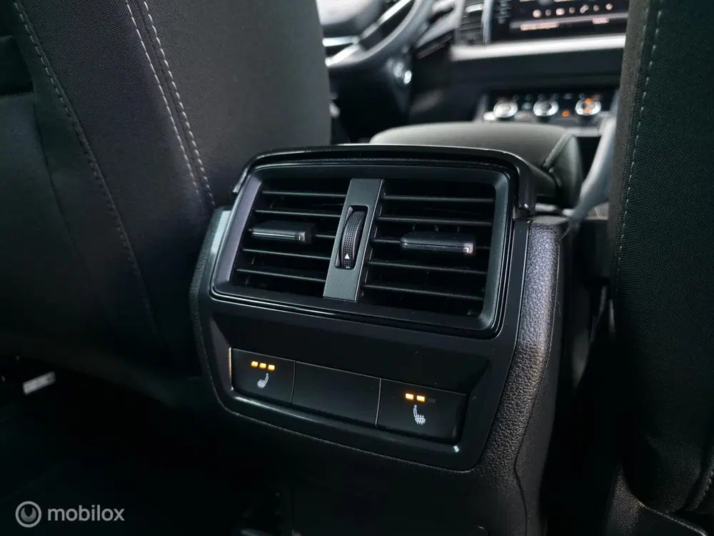 Skoda Karoq 1.5 TSI ACT Sportline uit 2025, foto 10