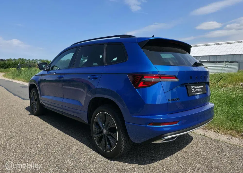 Skoda Karoq 1.5 TSI ACT Sportline uit 2025, foto 2