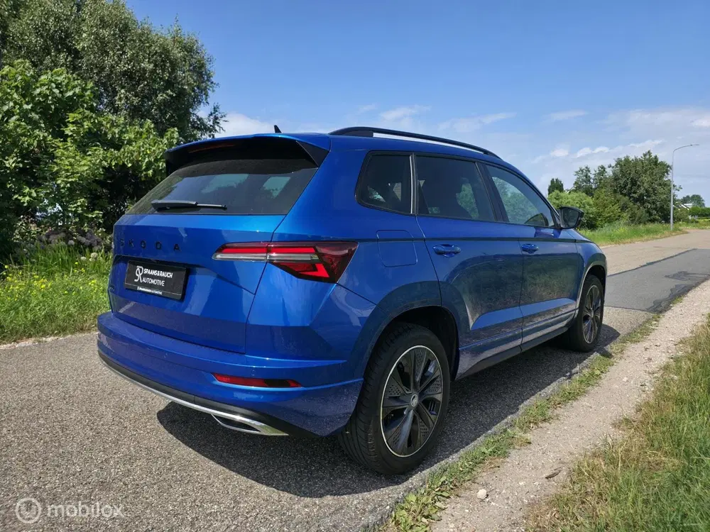 Skoda Karoq 1.5 TSI ACT Sportline uit 2025, foto 4