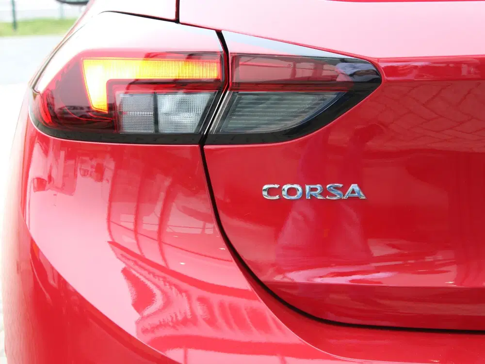 Opel Corsa 1.2 Edition uit 2022, foto 9