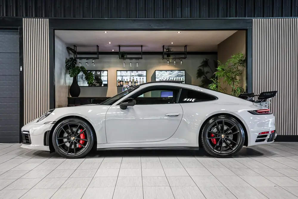 Porsche 911 3.0 Carrera S|Techart|Akrapovic|Pano|Chrono uit 2019, foto 7