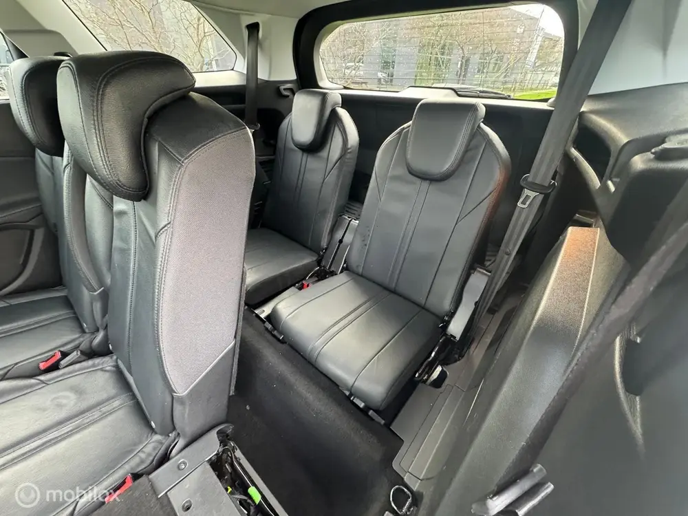 Peugeot 5008 1.2 PureTech Allure Automaat 7Zits Navi Camera uit 2019, foto 13
