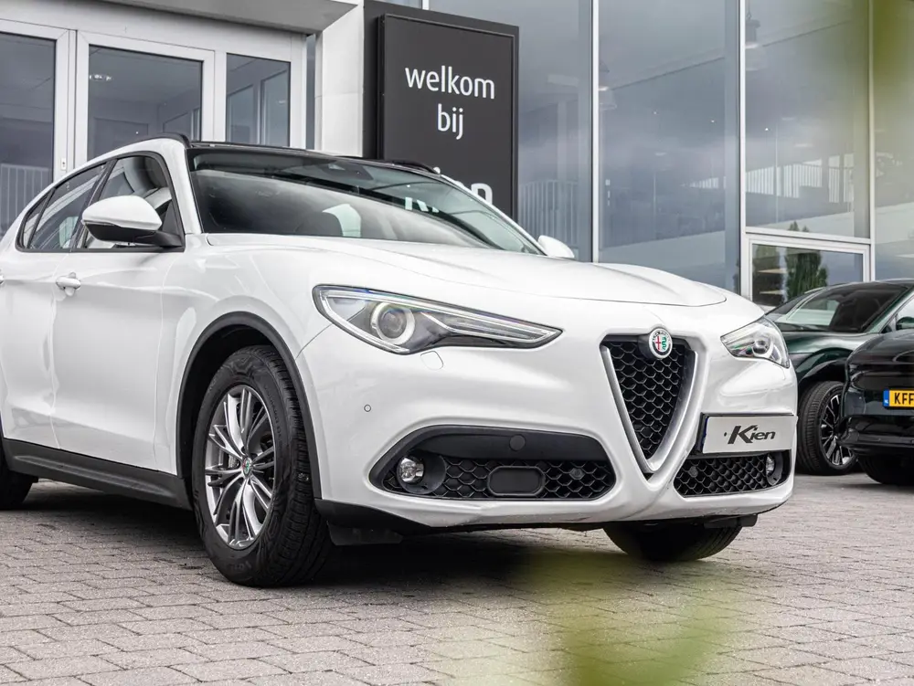 Alfa Romeo Stelvio 2.2d Super | Pano-dak | Lederen bekleding uit 2019, foto 15