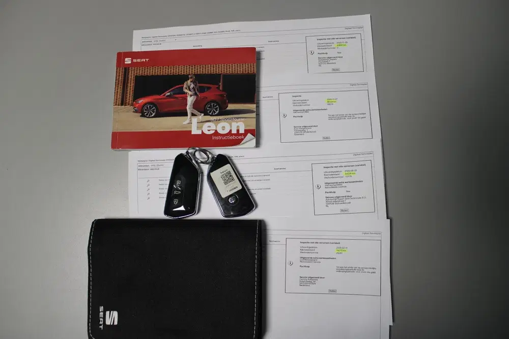SEAT Leon 1.0 TSI Style Business Intense Led uit 2022, foto 14