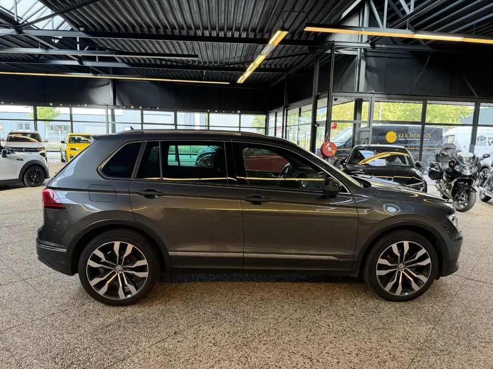 Volkswagen Tiguan 1.5 TSI ACT Highline | 52.000KM ! | Pano | uit 2020, foto 5