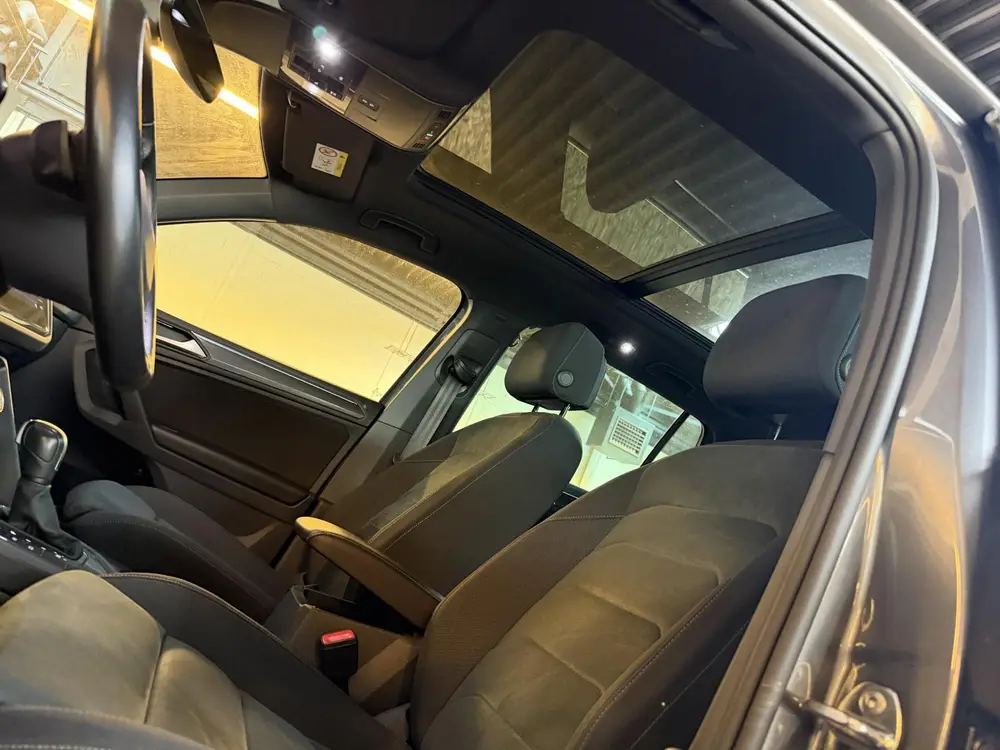 Volkswagen Tiguan 1.5 TSI ACT Highline | 52.000KM ! | Pano | uit 2020, foto 8
