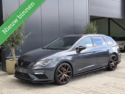 SEAT Leon Cupra 300 4DRIVE 2.0 TSI Beats uit 2020