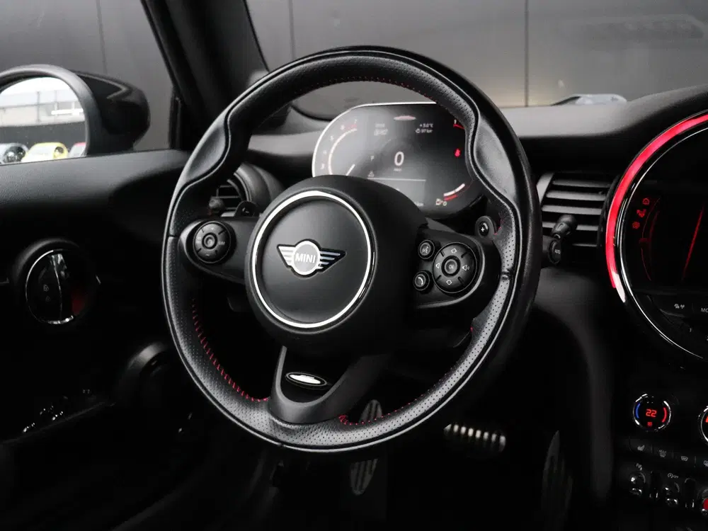 Mini Cabrio 2.0 John Cooper Works Chili uit 2021, foto 18