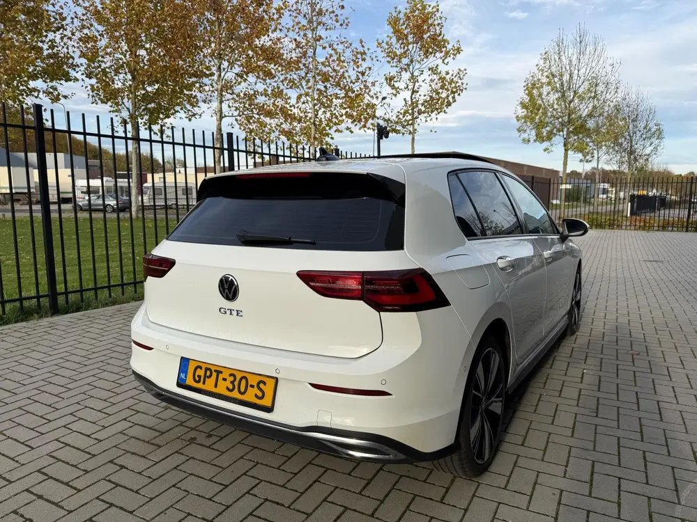 Volkswagen Golf 1.4 eHybrid GTE Pano Adaptive Virtual Voll O uit 2021, foto 4