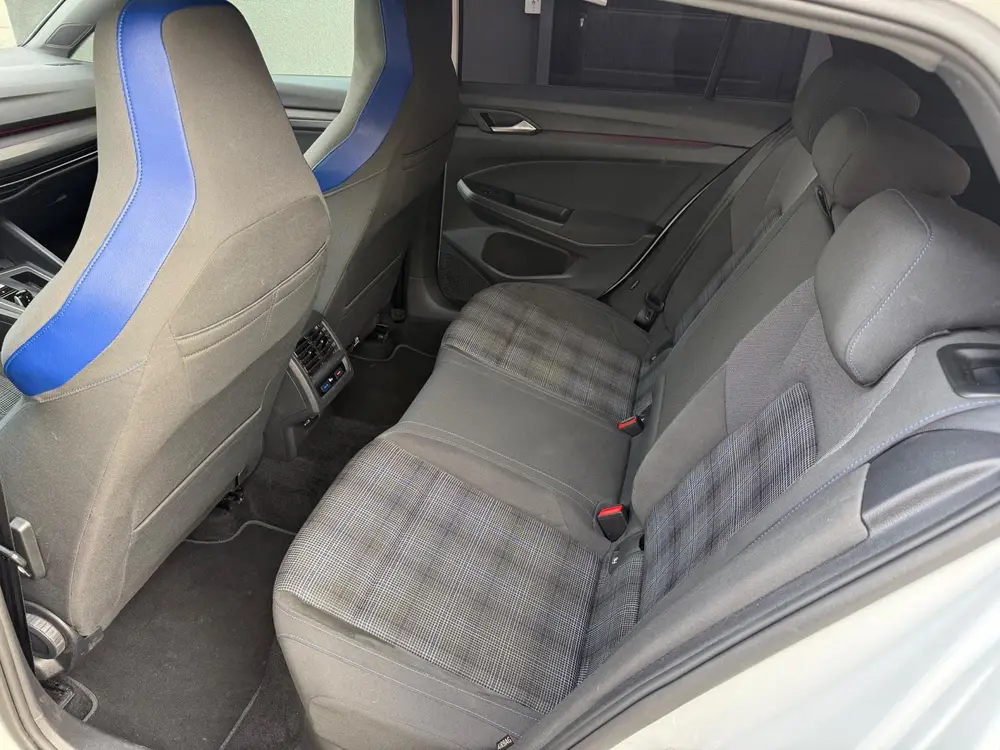 Volkswagen Golf 1.4 eHybrid GTE Pano Adaptive Virtual Voll O uit 2021, foto 6