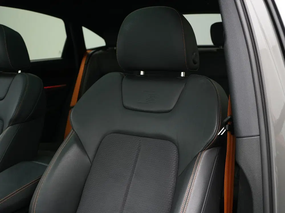 Audi e-tron 55 Quattro S-Line 95 kWh 408 PK uit 2022, foto 14