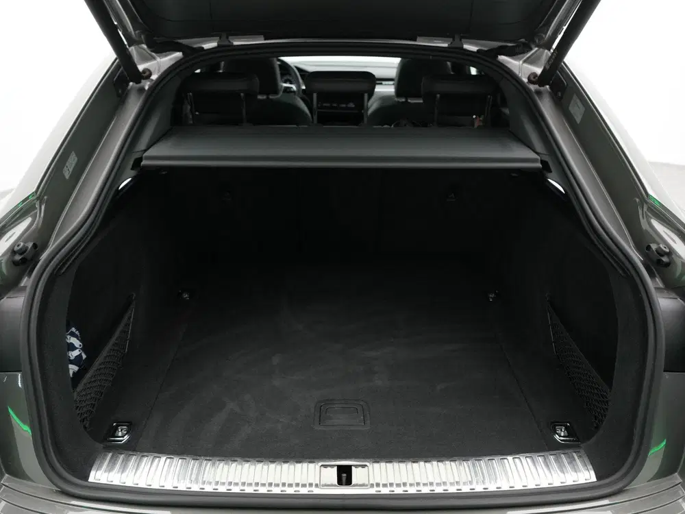 Audi e-tron 55 Quattro S-Line 95 kWh 408 PK uit 2022, foto 16