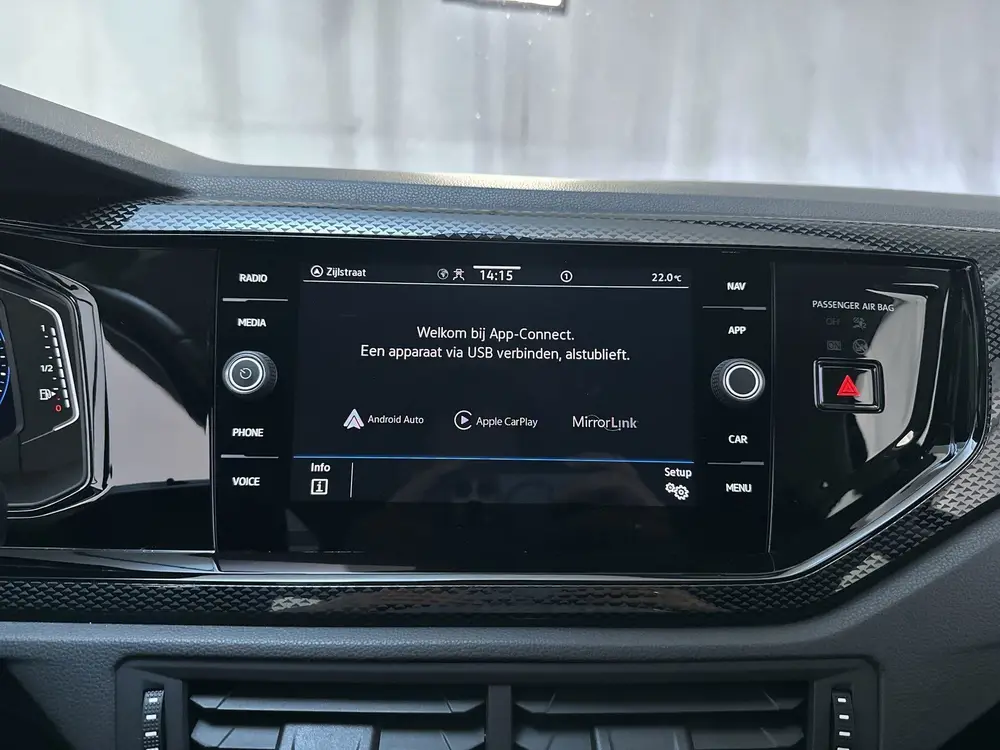 Volkswagen Polo 1.0 TSI Life Virtual Cockpit Navigatie App-C uit 2022, foto 20
