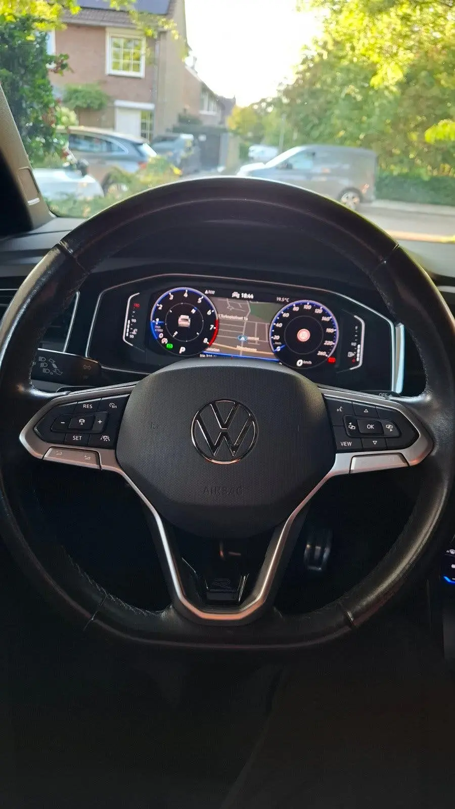 Volkswagen Taigo 3x R Line 2022 uit 2022, foto 10