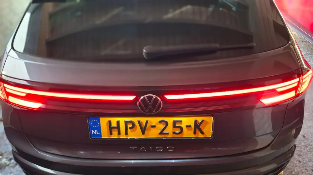 Volkswagen Taigo 3x R Line 2022 uit 2022, foto 4